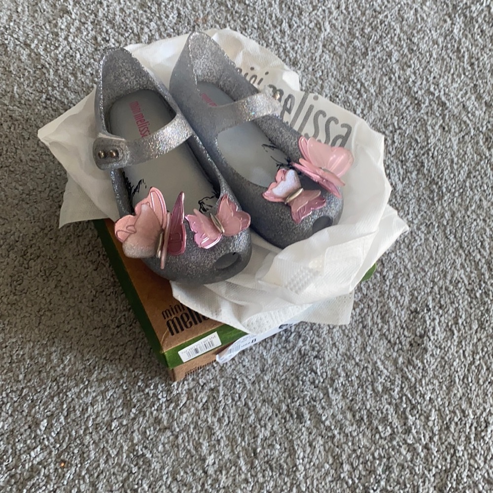 Mini Melissa Ultragirl Fly Sz 8